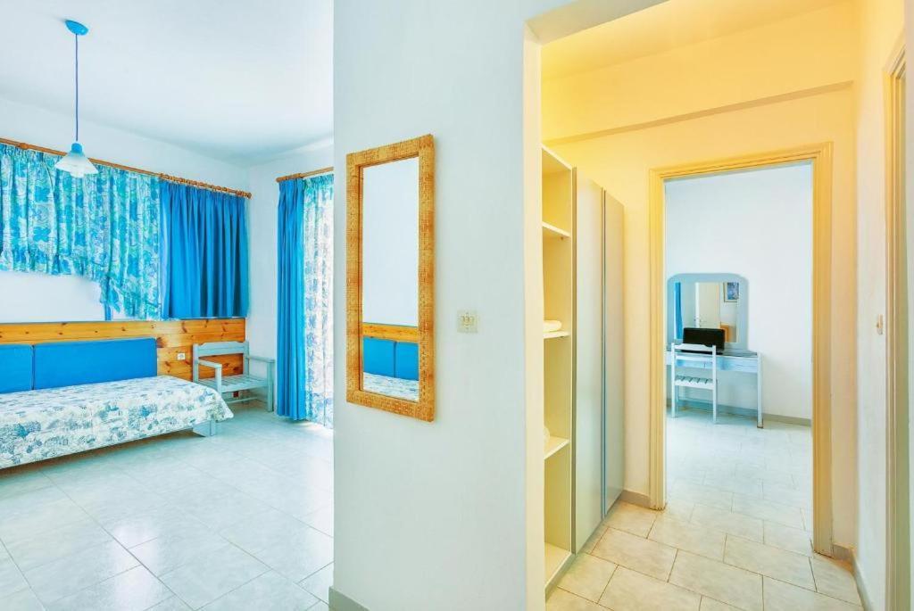 Xenios Faros Apartments Possidi Extérieur photo